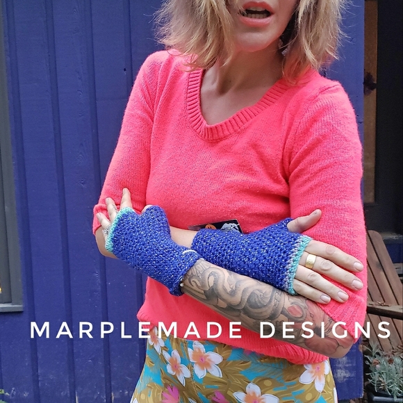 NWT* Handmade Fingerless gloves💜 super soft acrylic yarn, MarpleMade Designs, - Picture 1 of 7